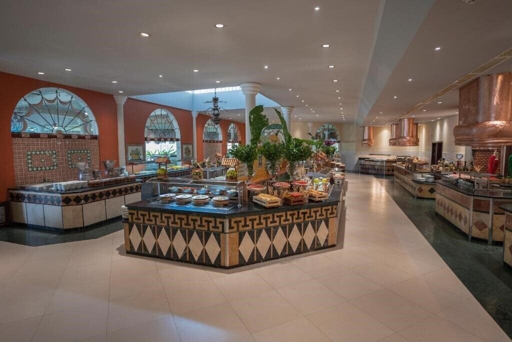 Фотография Iberostar Waves Costa Dorada 5*