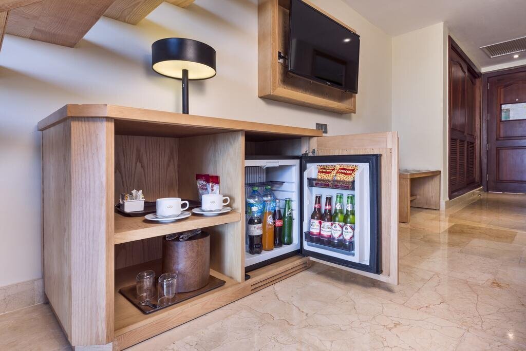 Изображение Grand Palladium Palace Resort Spa & Casino 5*