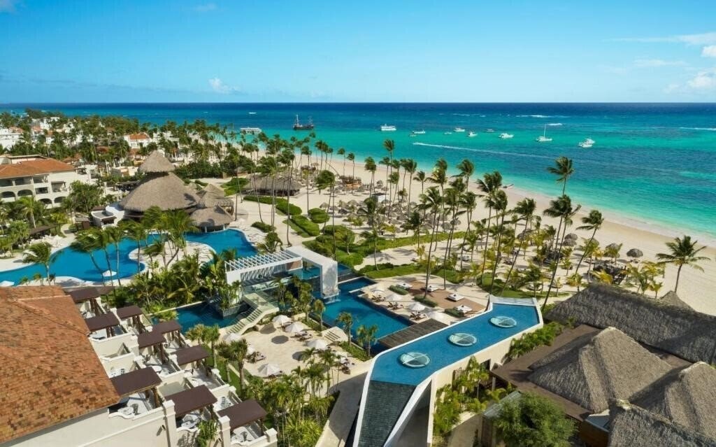 Фото Secrets Royal Beach 5*