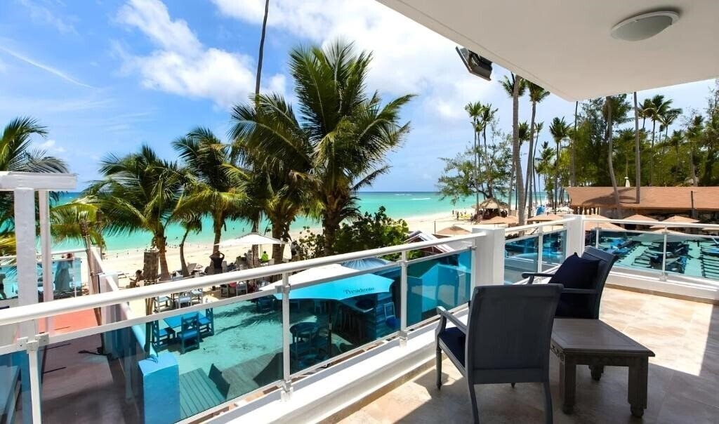Готель Green Coast Beach Hotel Special Category 3*