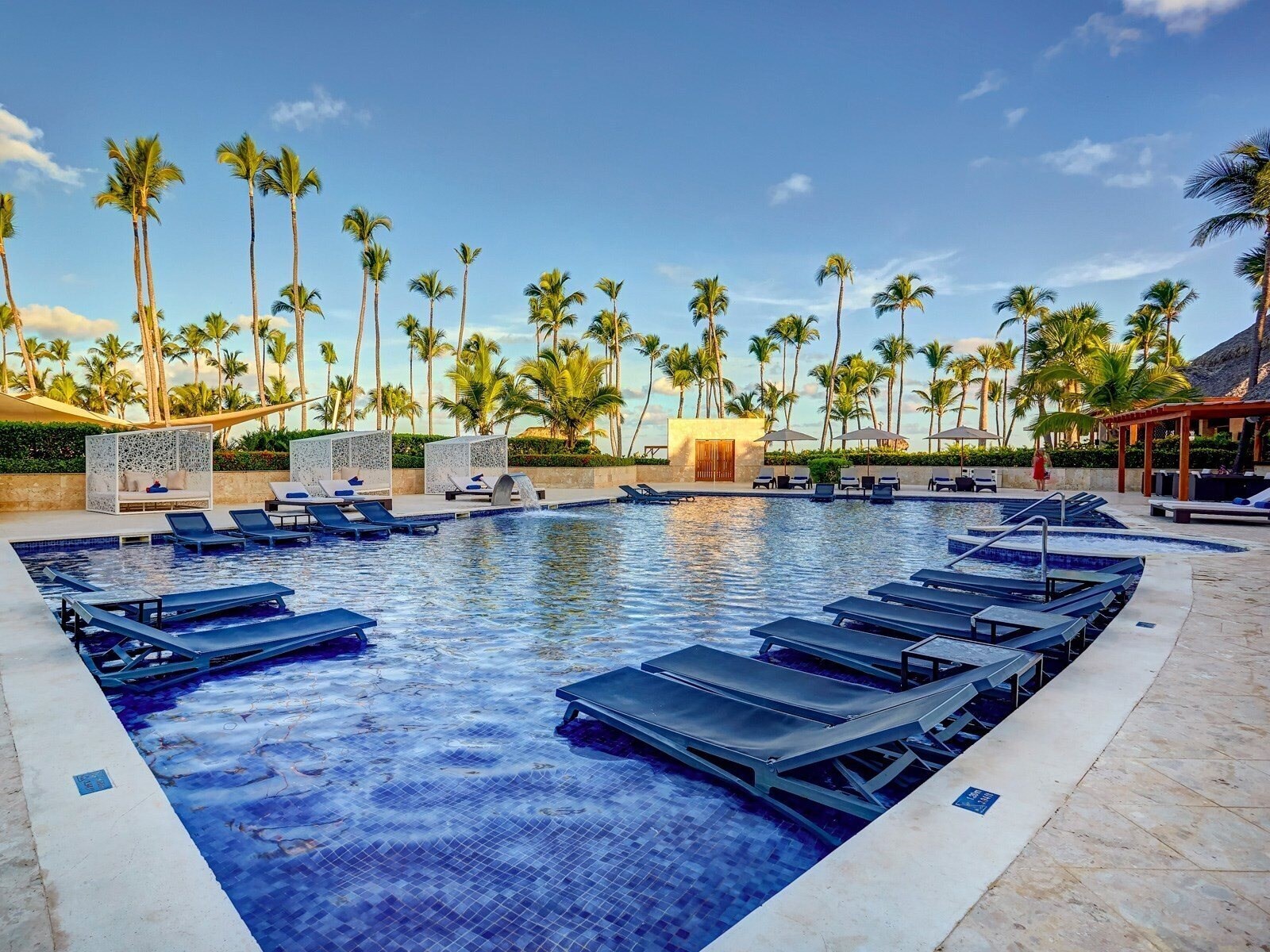 Готель Royalton Hideaway Punta Cana 5*