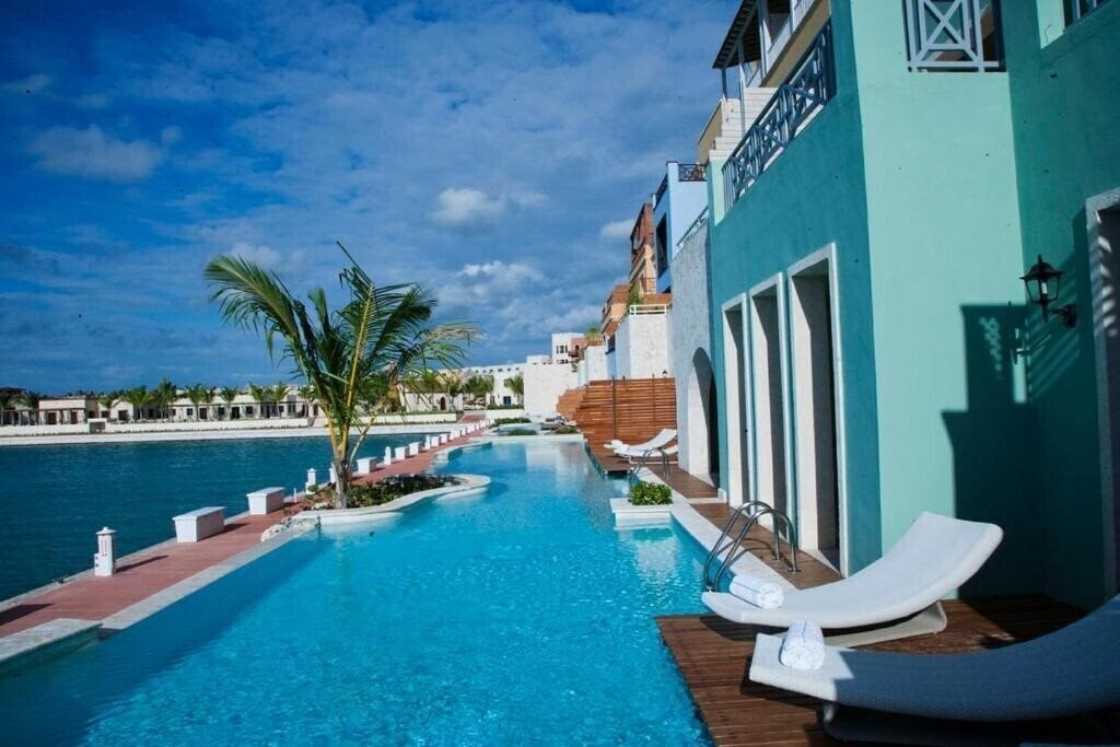 Готель Fishing Lodge Cap Cana 4*