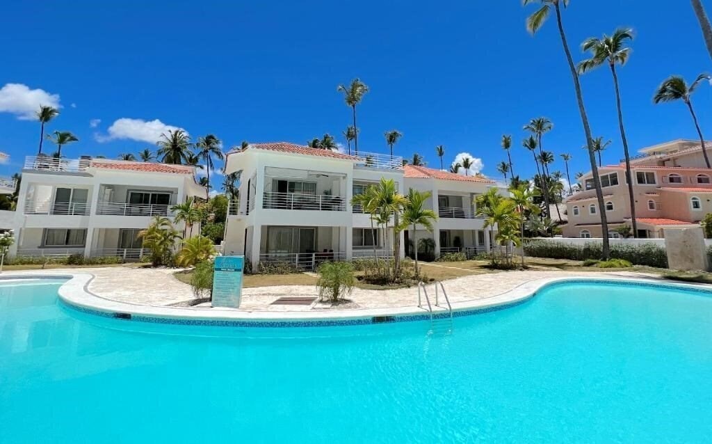 Готель Las Terrazas Vip Pool Beach Club & Spa + 3*