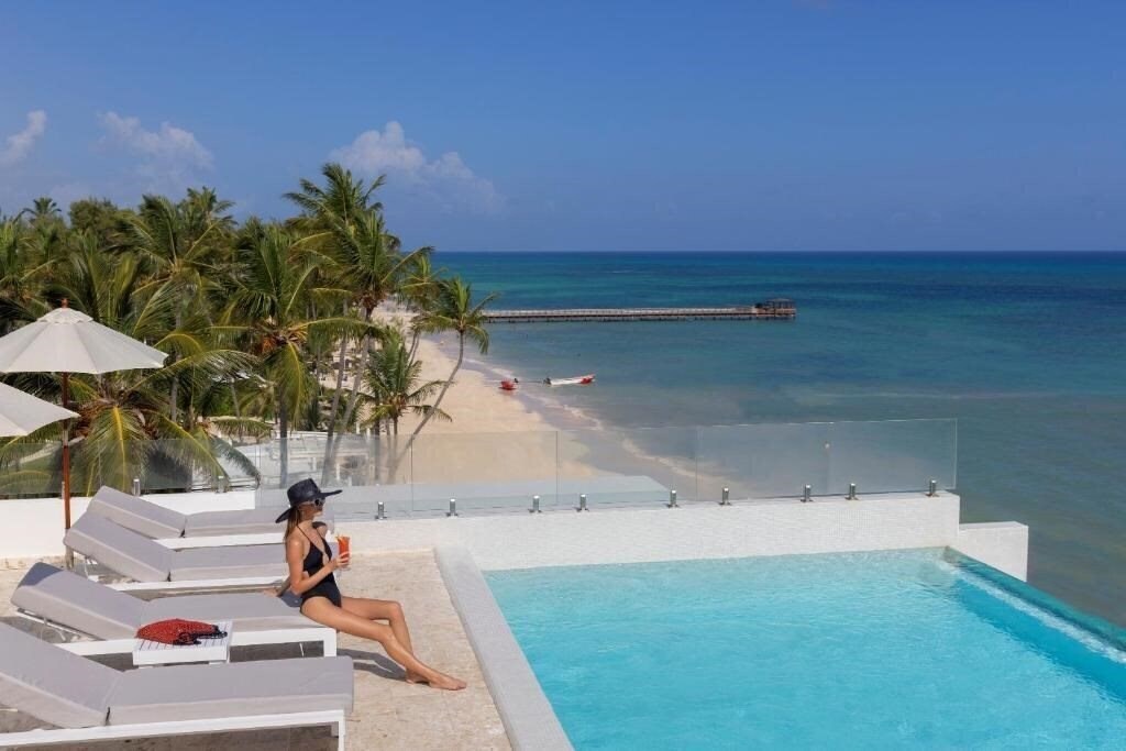 Готель Hm Bavaro Beach 4*