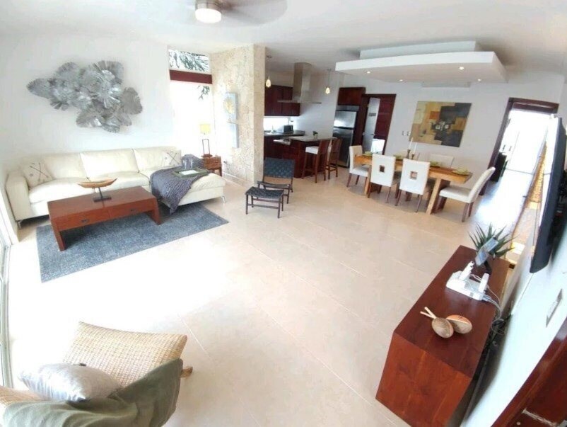Фотографія As Seen On Hgtv'S Caribbean Life 3*