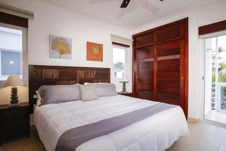 Фото As Seen On Hgtv'S Caribbean Life 3*