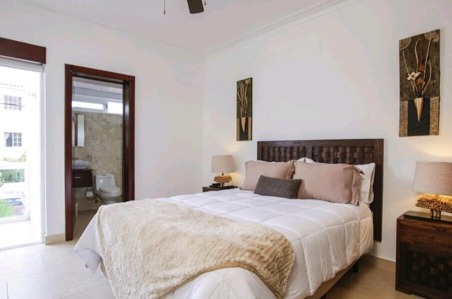 Картинка As Seen On Hgtv'S Caribbean Life 3*