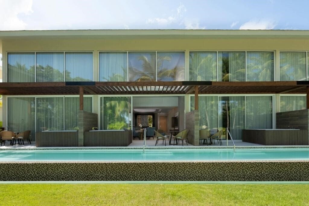 Отель Marriott Miches Beach, An All-Inclusive Resort (ex. Sunrise Miches Beach Resort, Temptation Miches Resort, Temptation Grand Miches Resort) 5*