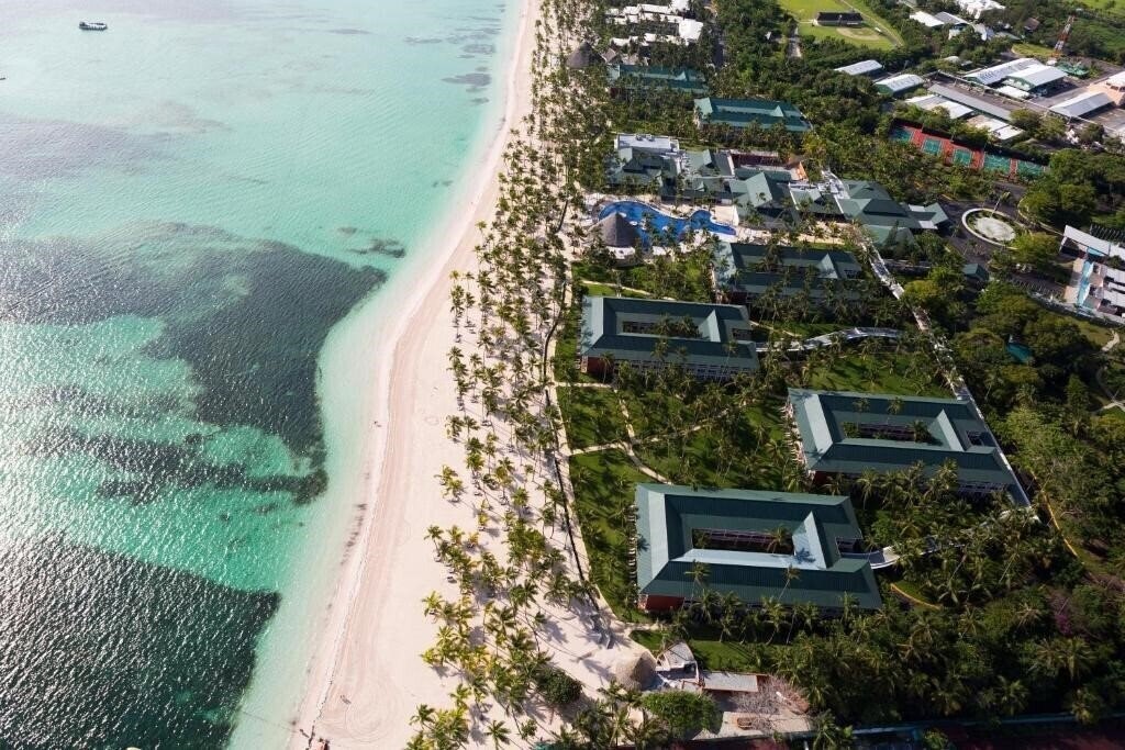 Готель Barcelo Bavaro Beach Convention Center 5*