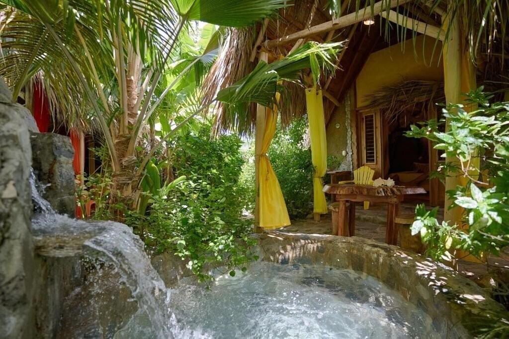 Картинка Chalet Tropical Village B&B + 3*
