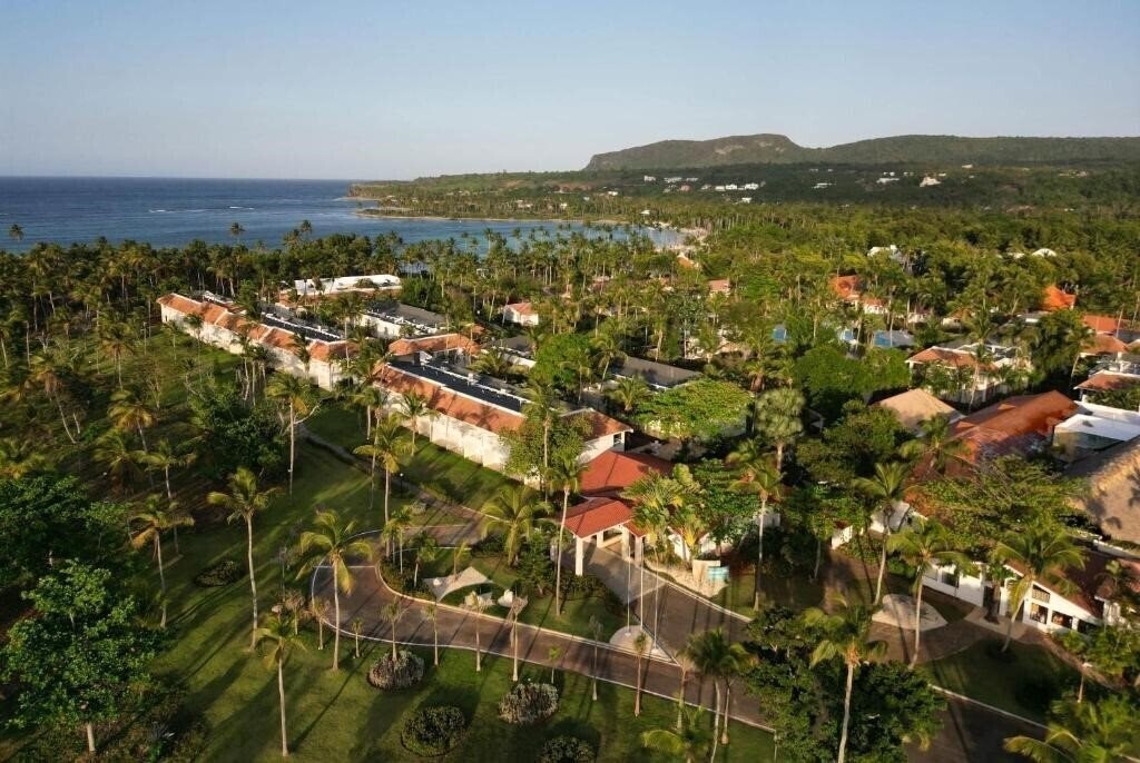 Фотографія Wyndham Alltra Samana 4*