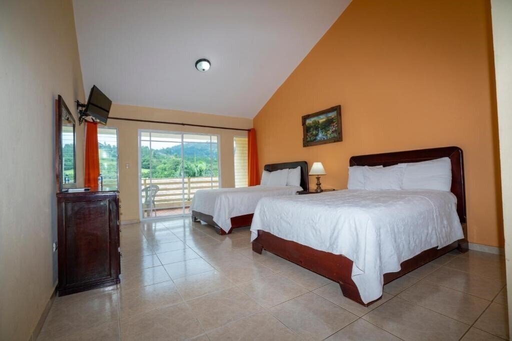 Изображение Jarabacoa River Club 3*