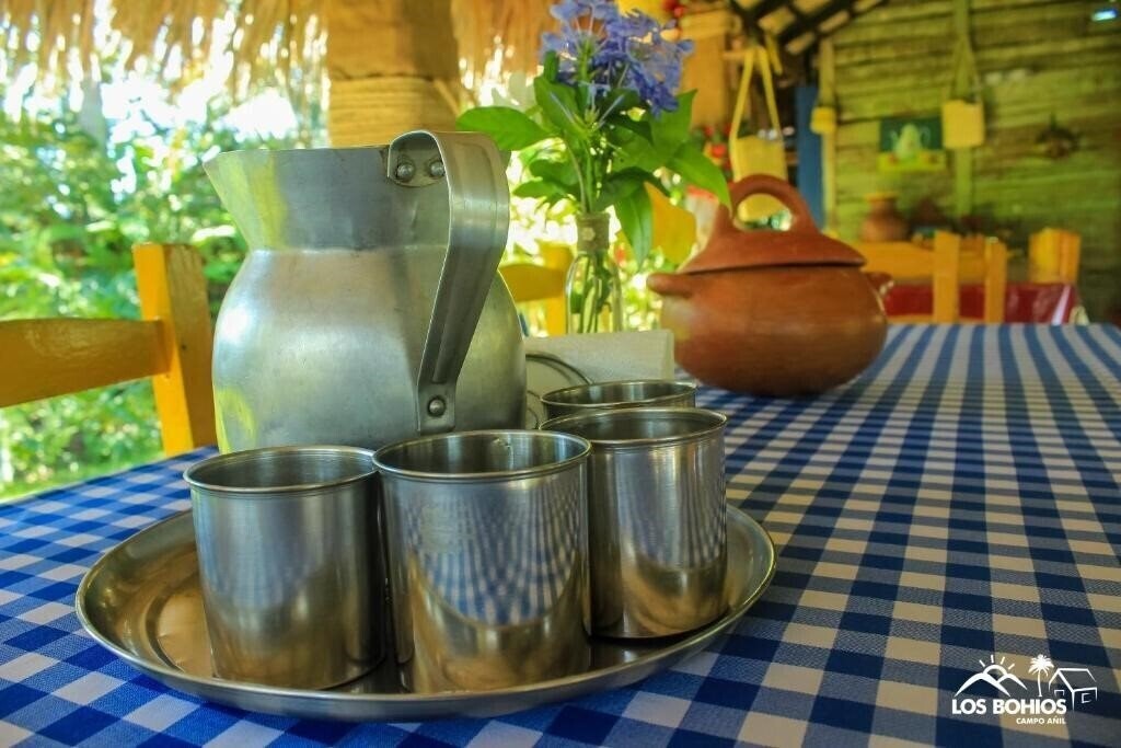 Готель Los Bohios Campo Anil 3*