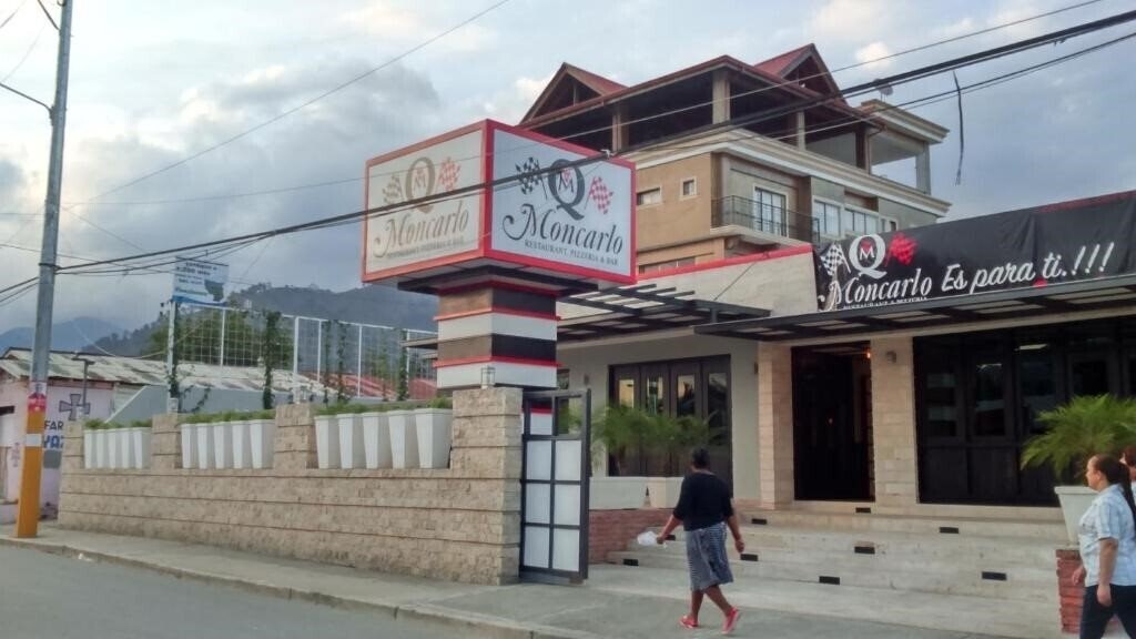 Готель Mon Hotel Boutique + 3*