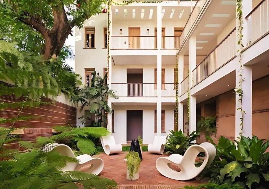 Готель Billini Hotel 5*