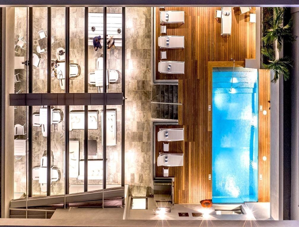 Готель Hampton by Hilton Santo Domingo Airport 3*
