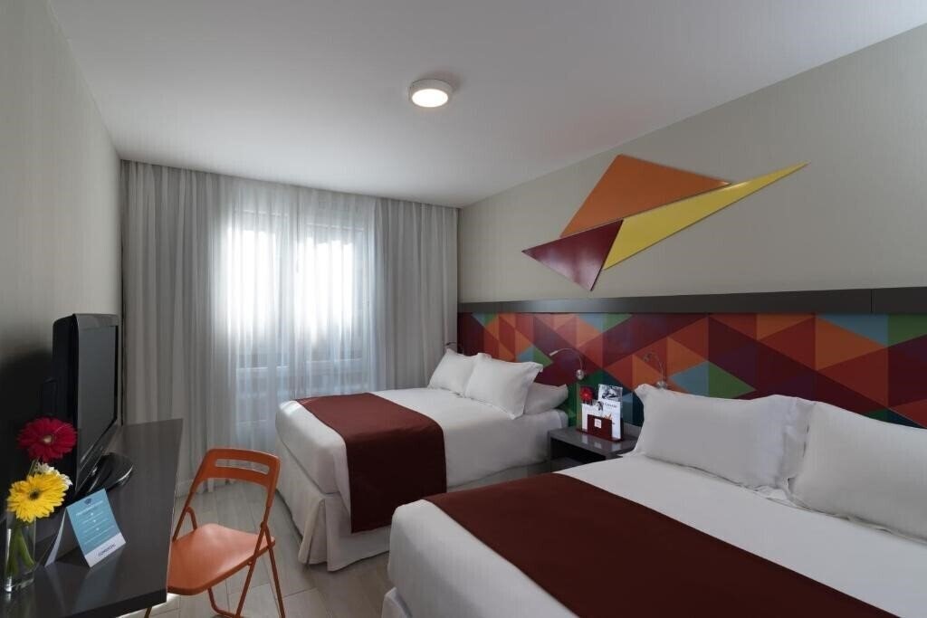 Готель Novus Plaza Hodelpa (ex. Mercure Comercial Santo Domingo M, Hotel Mercure Comercial Santo Domingo) 3*