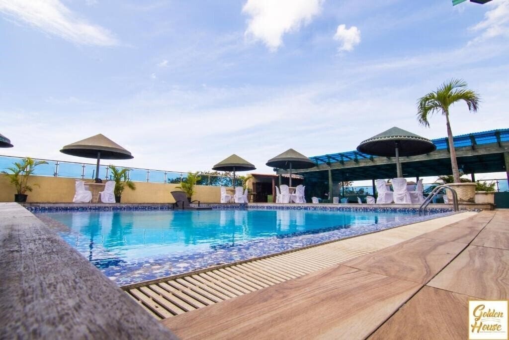 Фотографія Golden House Hotel & Restaurant 4*