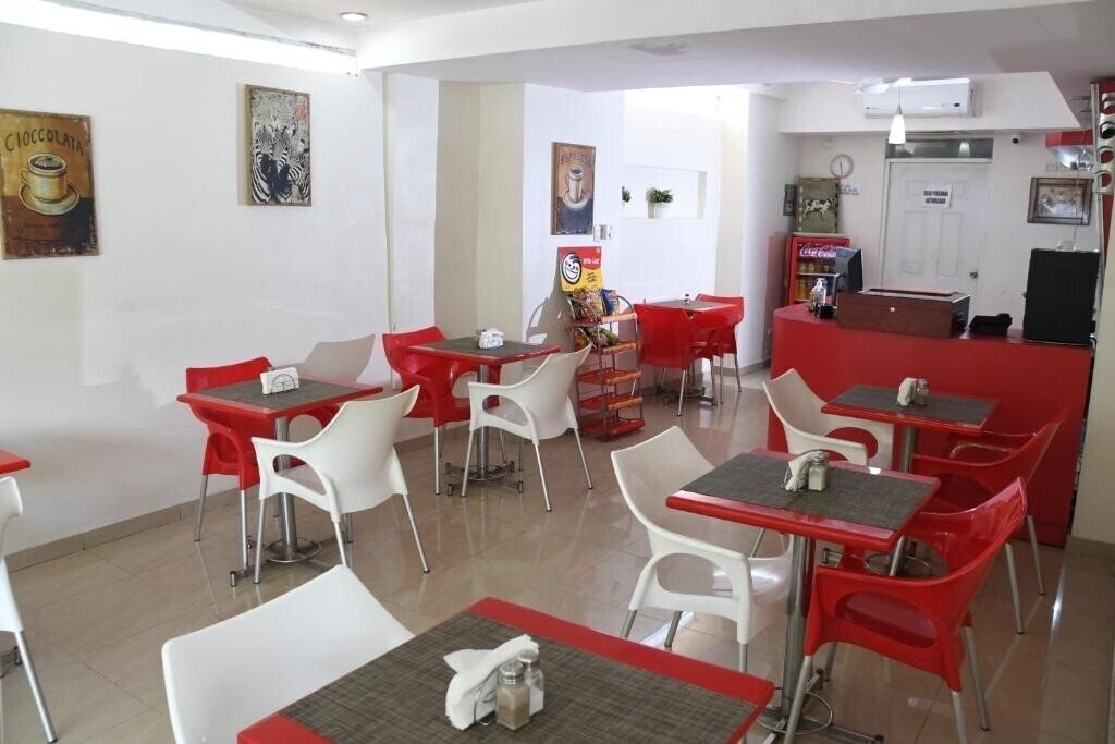 Картинка Hostal San Francisco De Asis 3*