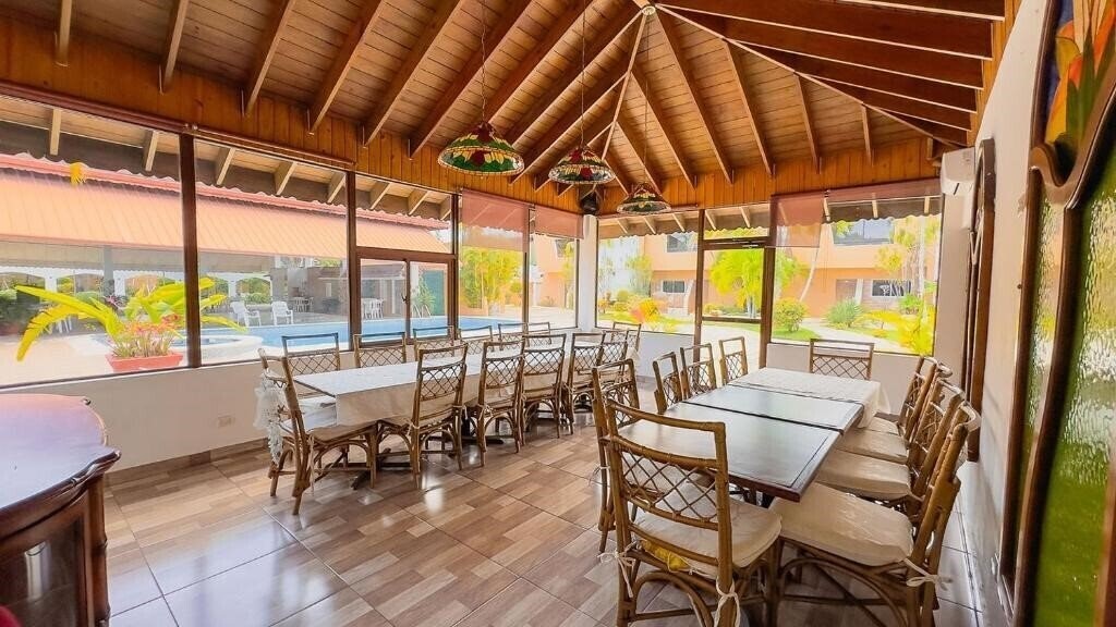 Изображение Hotel Tropicana 3*