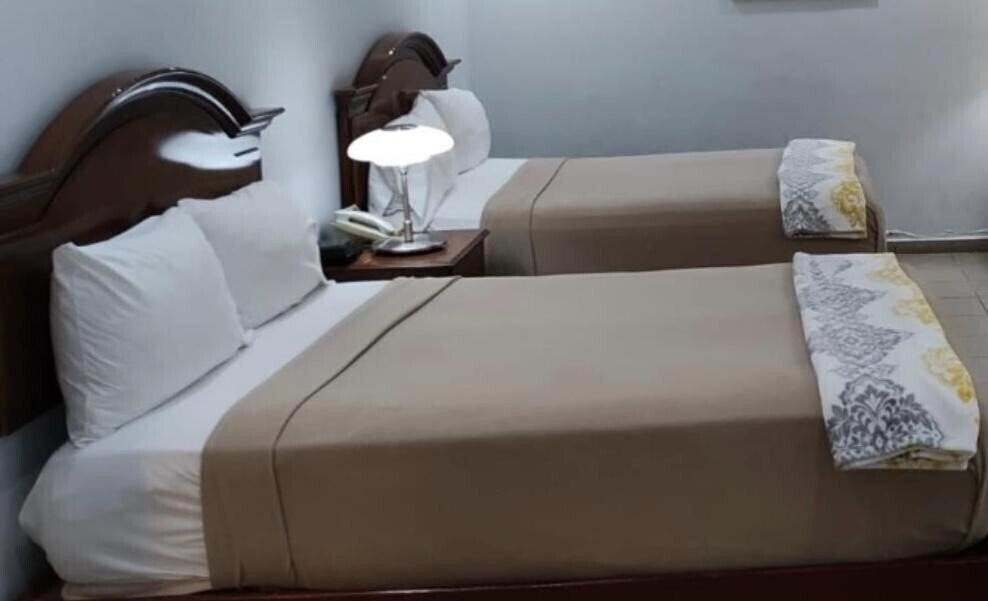 Картинка Micro Hotel Condo Suites + 2*