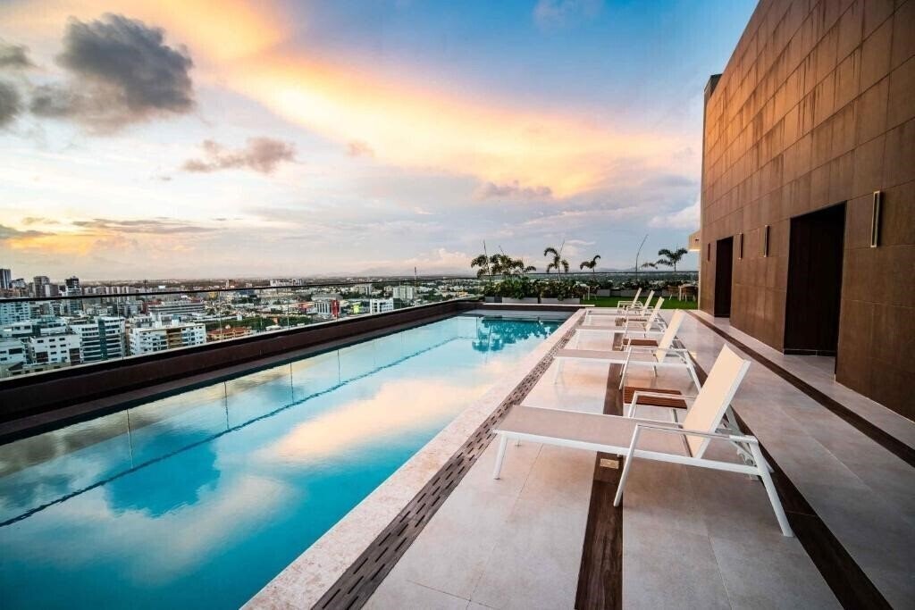 Отель Aston Rubi City Suites 5*