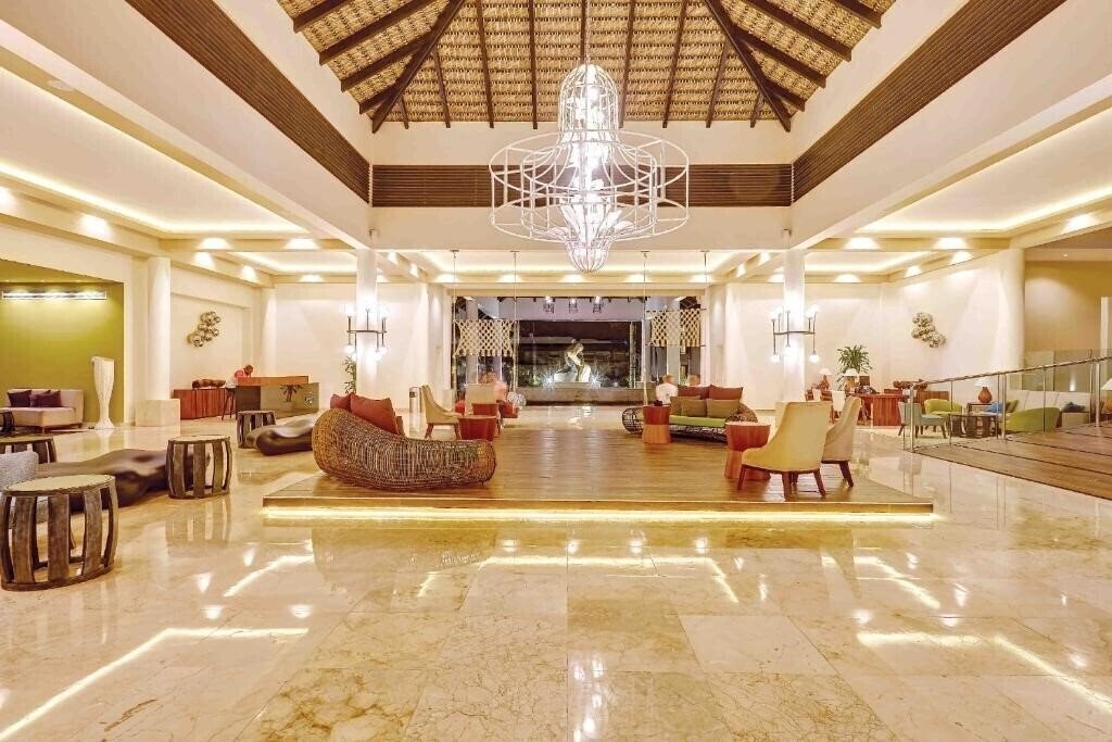 Изображение Royalton Chic Punta Cana An Autograph Collection All-Inclusive Resort Adults Only (ex. Chic Punta Cana, Chic Punta Cana by Royalthon, Royalton Chic Punta Cana An Autograph Collection All Inc. Resort & Casino) 5*