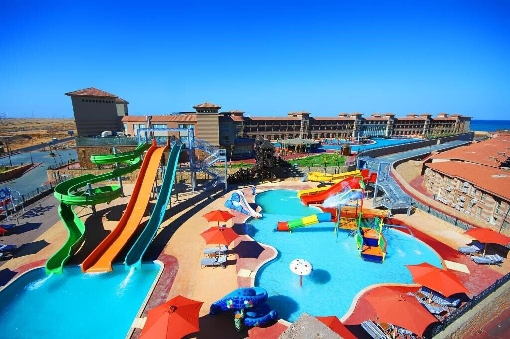 Фотографія Coral Sea Beach Ain Elsokhna 5*
