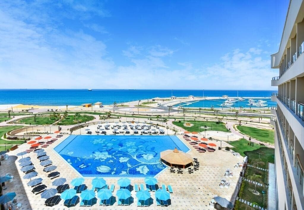 Отель Tolip Resort El Galala Majestic 5*