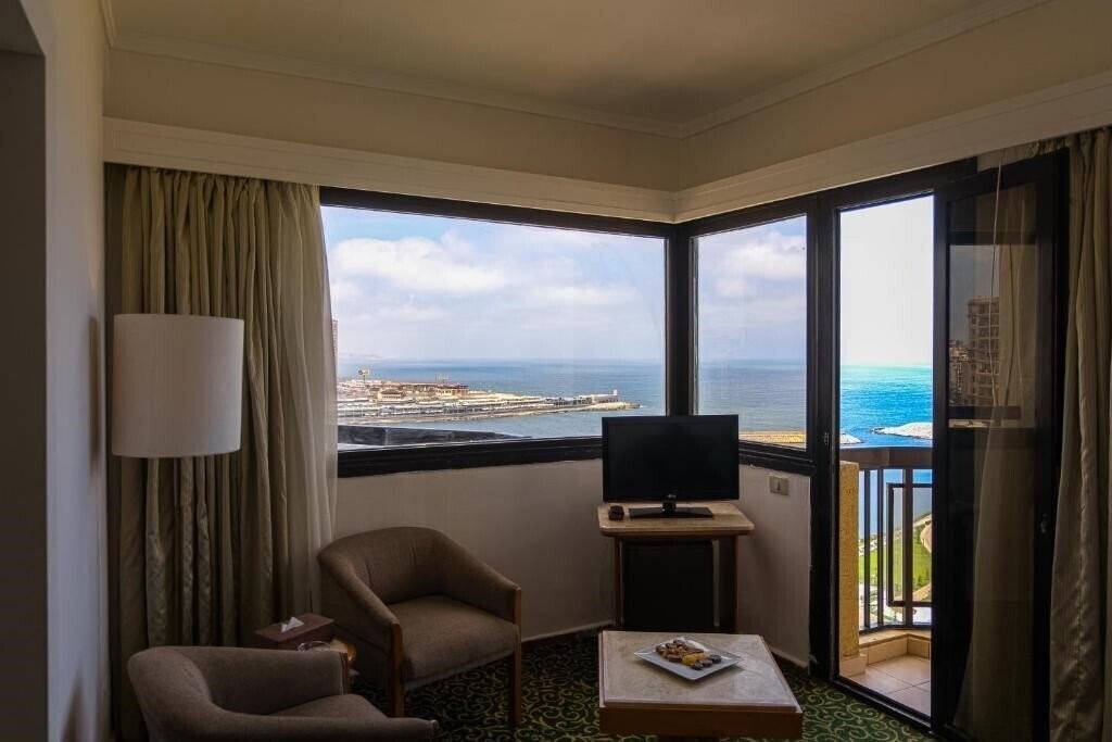 Фото Plaza Hotel Alexandria 4*