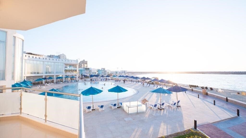 Отель Golden Jewel Hotel 5*