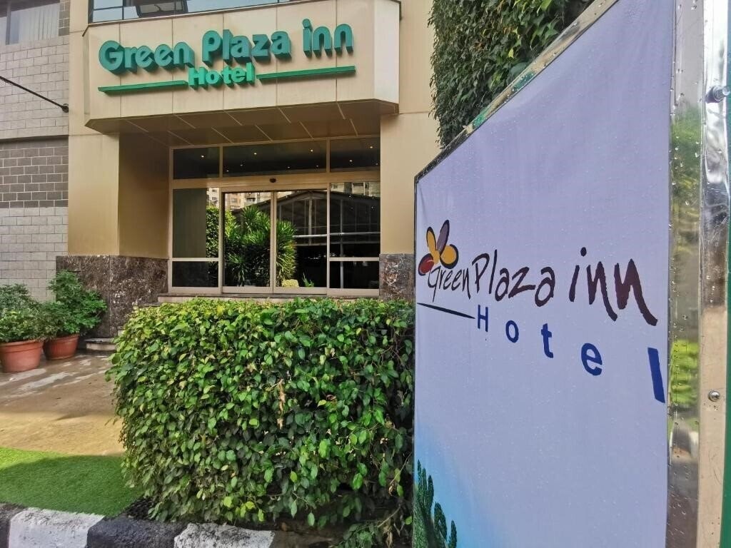 Отель Green Plaza Inn Hotel 3*