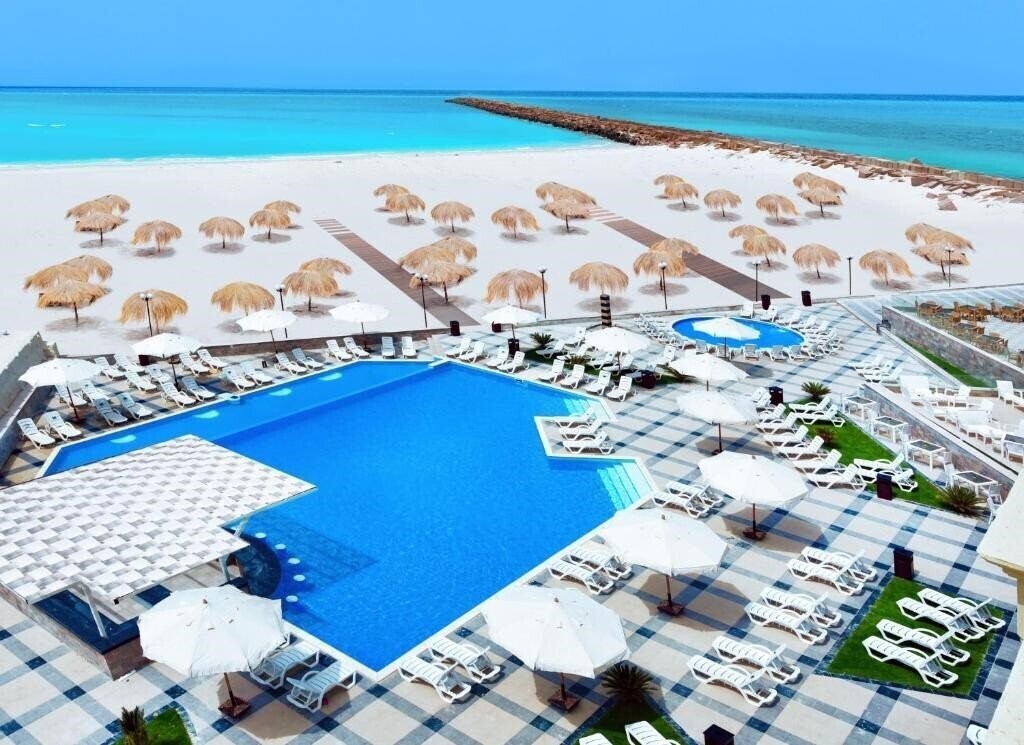 Отель Hotelux La Playa Alamein 4*
