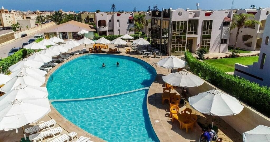 Фотографія Green Leaves Hotel 4*
