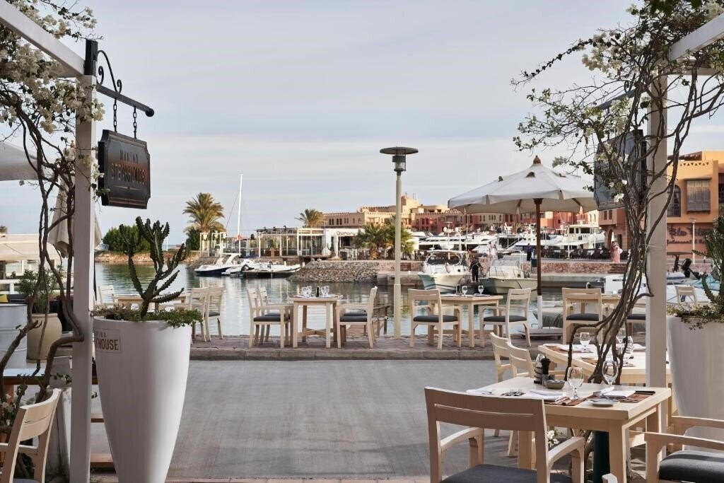 Картинка Captains Inn 3*