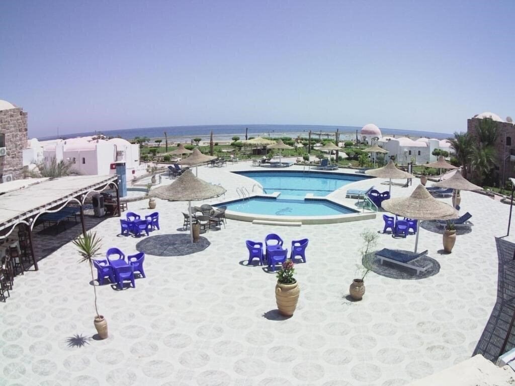 Фотографія Dolphin Continental Hotel 3*