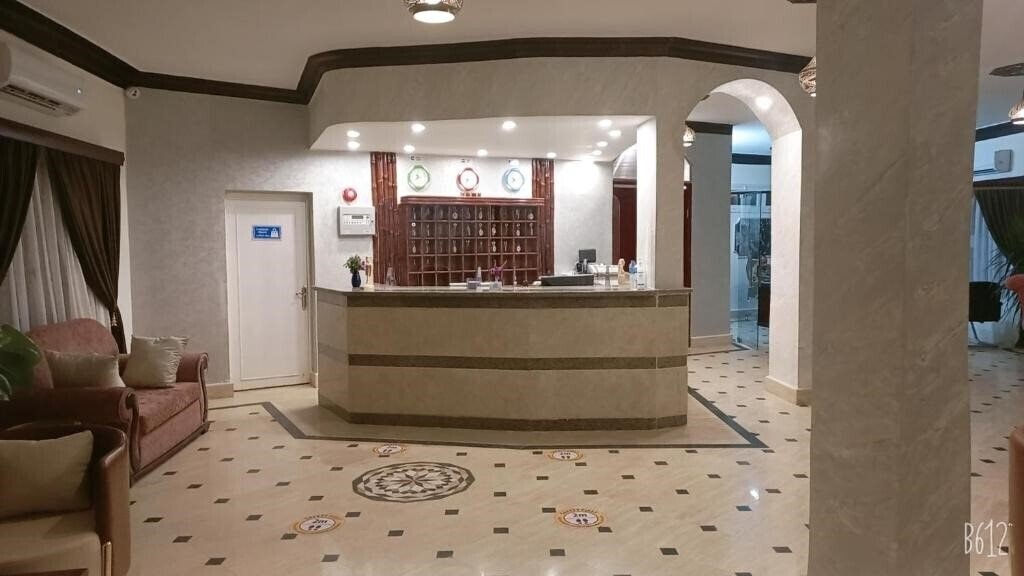 Фото Dolphin Continental Hotel 3*