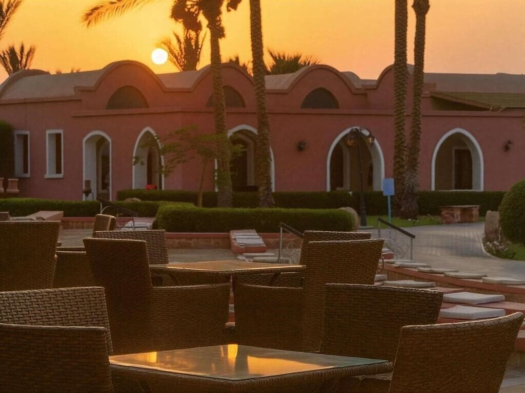 Готель Swissotel Resort El Quseir 5*
