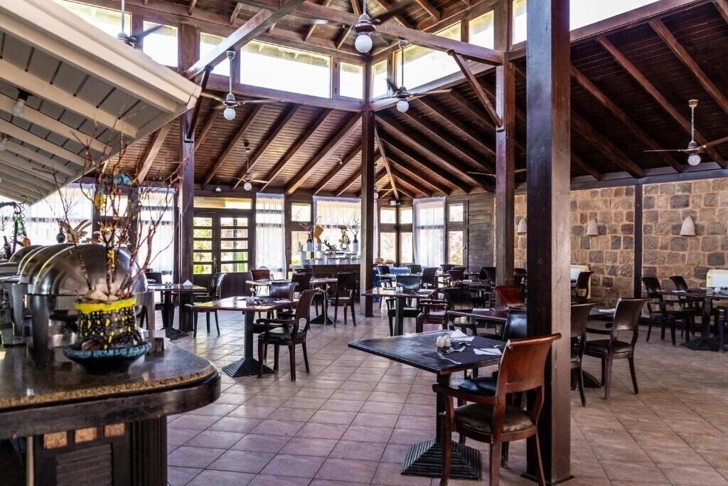 Изображение Abu Dabbab Diving Lodge 4*