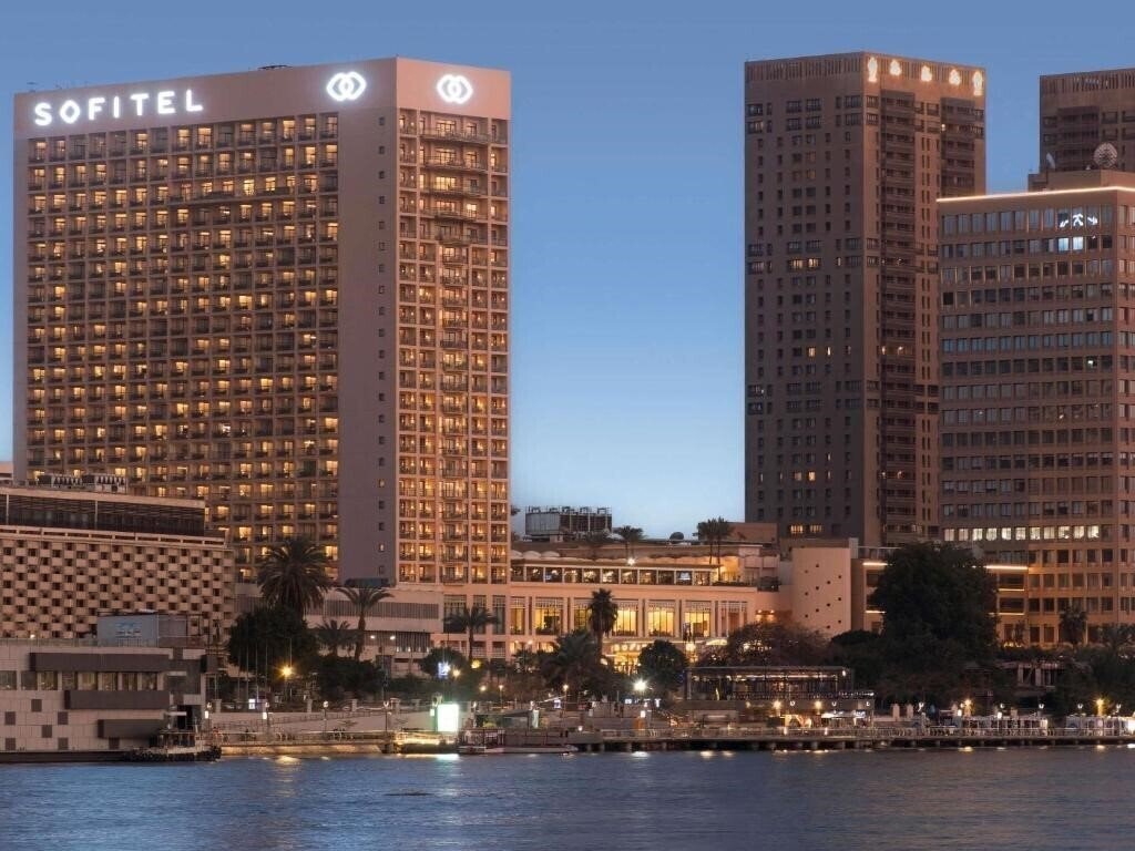 Готель Sofitel Cairo Downtown Nile 5*