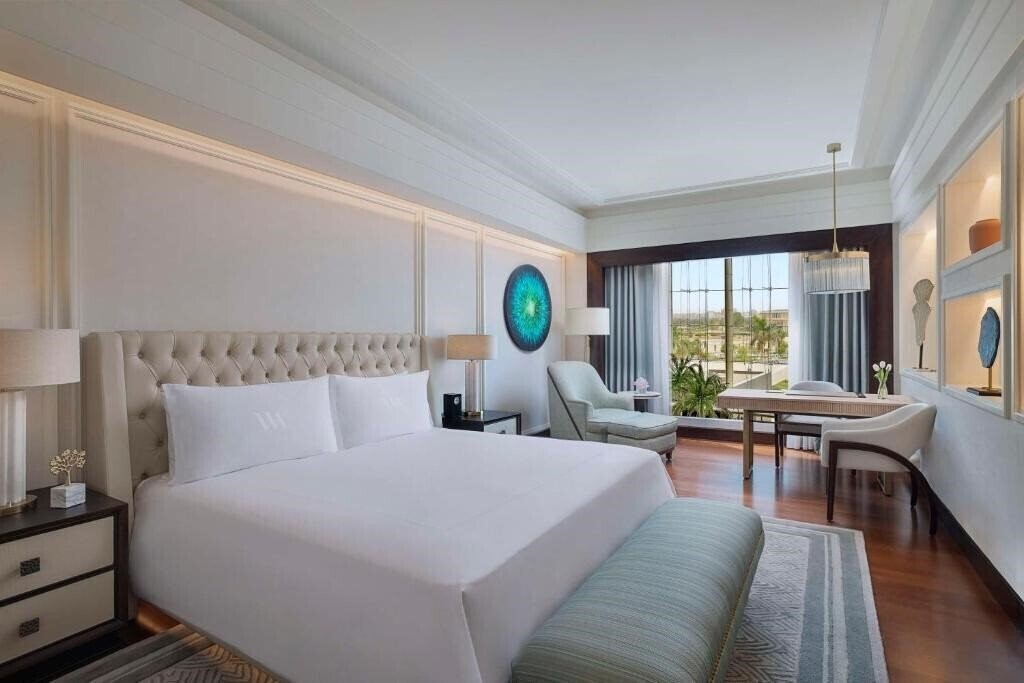 Готель Waldorf Astoria Cairo Heliopolis 5*