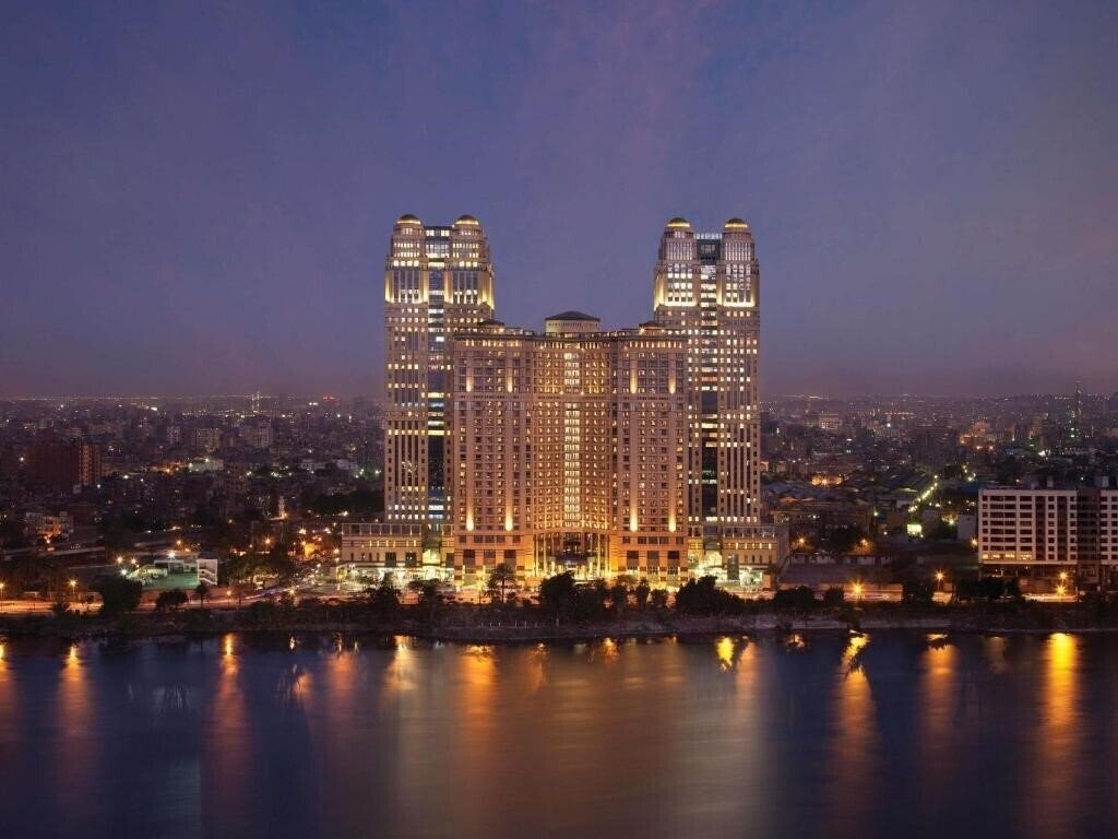 Готель Fairmont Nile City 5*