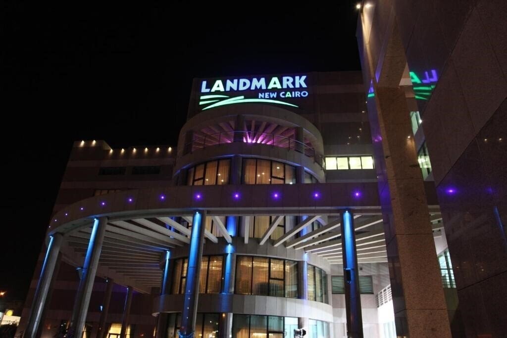 Отель Helnan Landmark Hotel 4*
