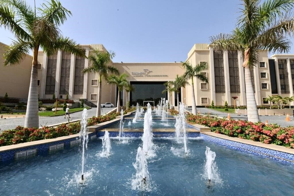 Изображение Triumph Luxury Hotel 5*