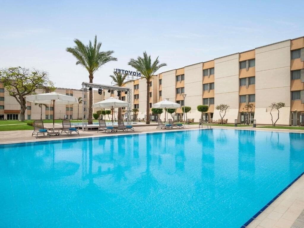 Отель Novotel Cairo Airport 4*