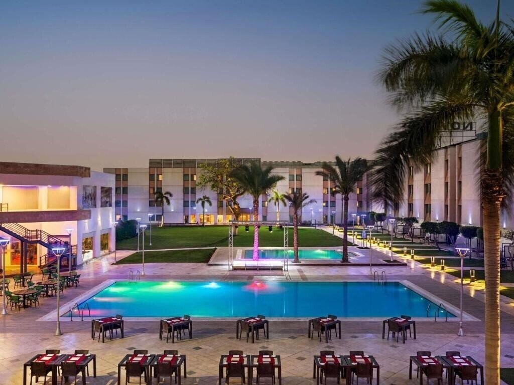 Фото Novotel Cairo Airport 4*