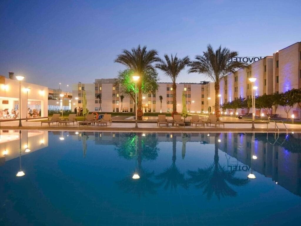 Картинка Novotel Cairo Airport 4*