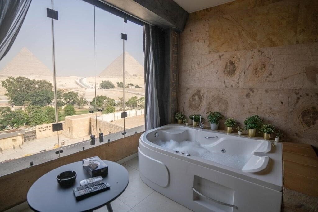 Фото Great Pyramid Inn 3*