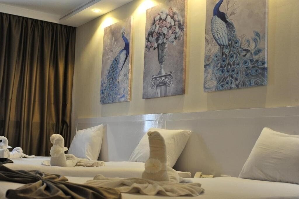 Фото Salma Hotel 3*