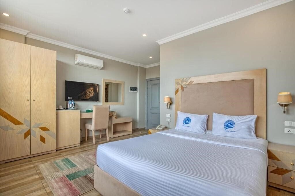 Картинка Mamluk Pyramids Hotel 4*